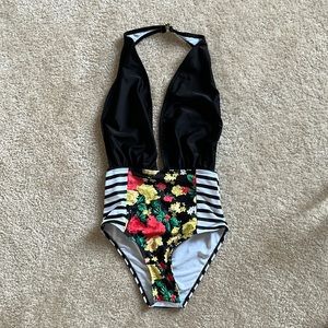 Backless one piece bathing suit!
